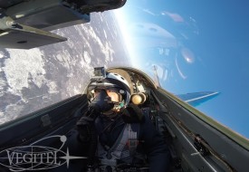 Авиакосмические приключения японцев в России | Полеты на истребителе МиГ-29 в стратосферу