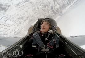 Идеи подарков на 23 февраля для настоящих мужчин | Полеты на истребителе МиГ-29 в стратосферу