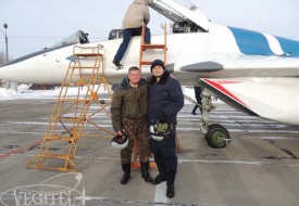 Японцы покоряют стратосферу | Полеты на истребителе МиГ-29 в стратосферу